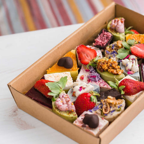 Fruity Style Platter: 20 pieces